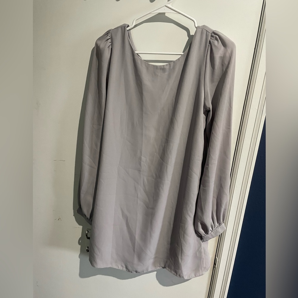 Gray Lulu’s dress!